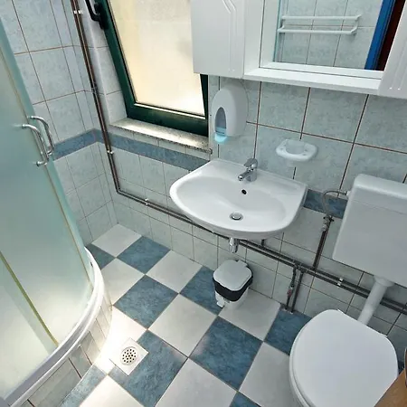 Rogoznica 3266b *